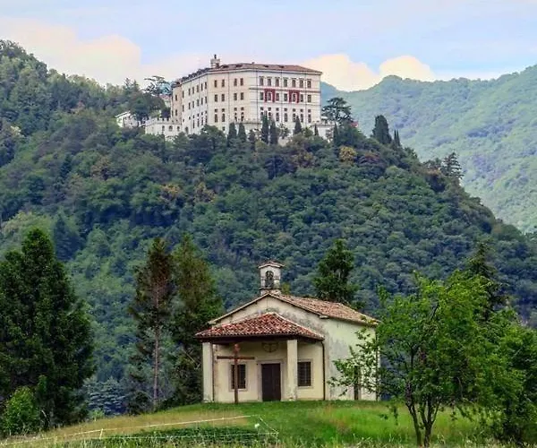 בית נופש Casa Maria *